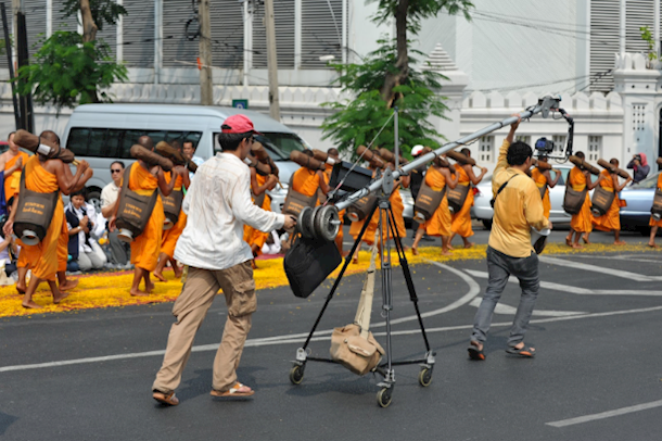 Need to Hire an International Crew? Here Are a Few Ways to Make it Easier 