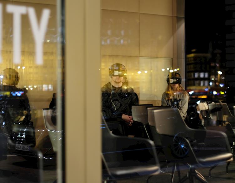 Making Strides in the Virtual Reality World