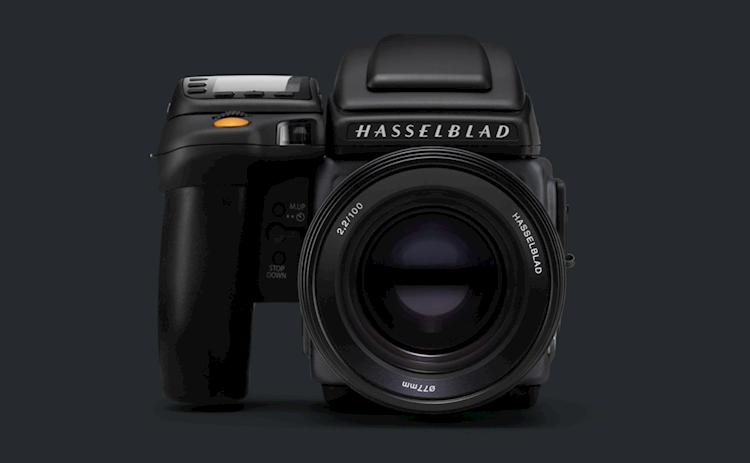 In Review: Hasselblad H6D-100c