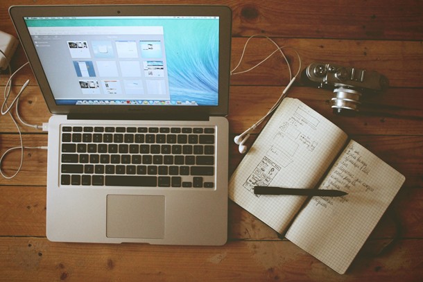 5 Reasons to Promote Your Small Business Through Video