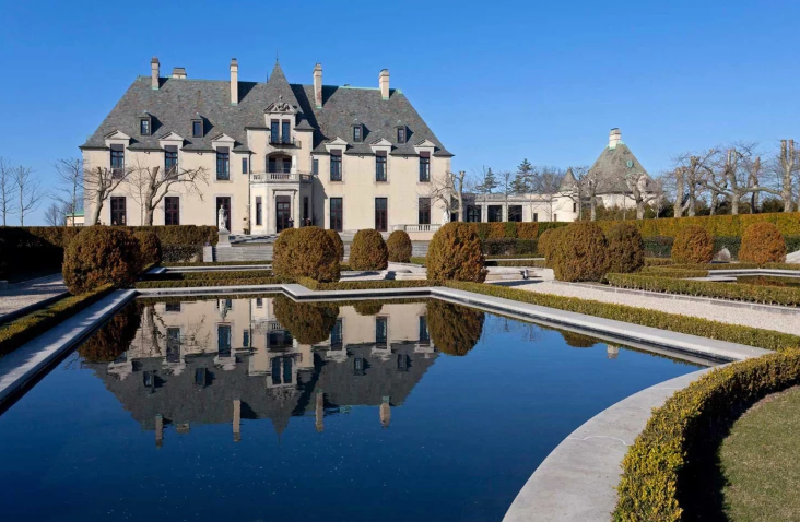 Use Your Movie Passion to Travel: Top Iconic Movie Travel Destinations 
