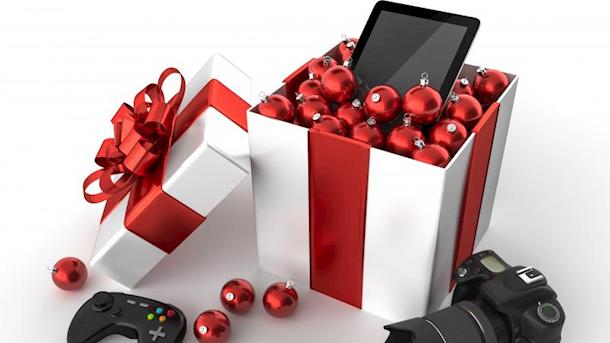 Holiday Tech Guide: 13 Must-Have Gifts for the Ultimate "Tech Geek"  