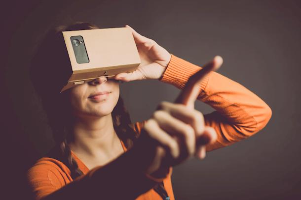 Marketers: Here's How to Use Virtual Reality to Your Advantage 