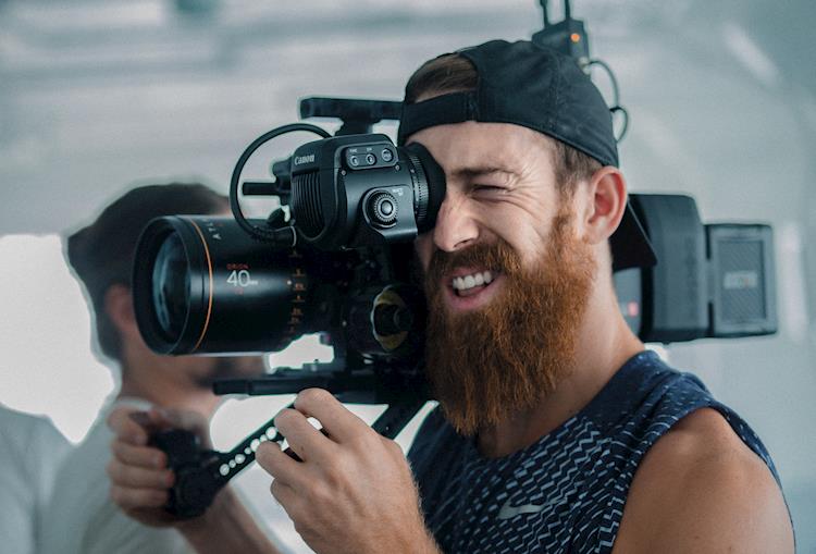 6 Step Checklist For Hiring an Out-of-town Shooter
