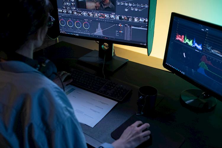 How Cloud Technology is Revolutionizing Color Grading Workflows