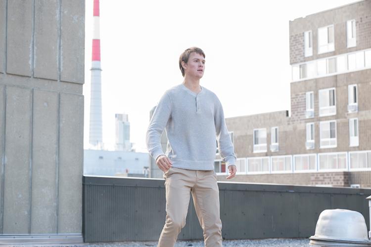 From the Cinematographer: Creating Captivating Shots for Sci-Fi Film, Jonathan