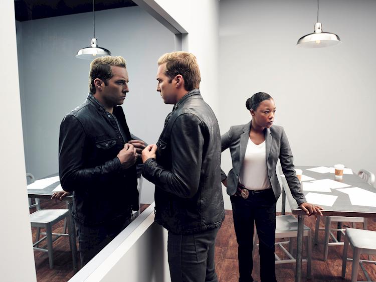 DP Charles Papert Shoots Ryan Hansen Solves Crimes on Televsion* with VariCam LTs