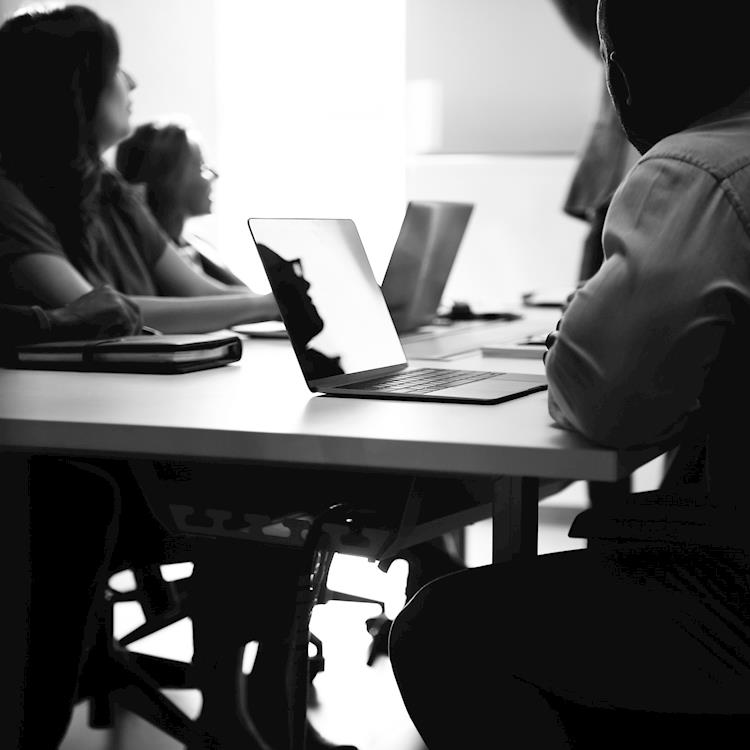 4 Tips to Increase Your Crew's Creativity and Productivity