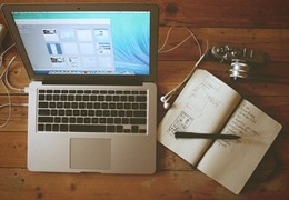 5 Reasons to Promote Your Small Business Through Video