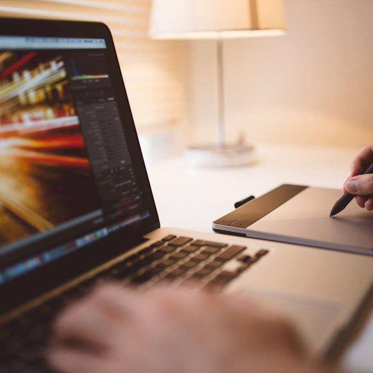 Why Beginner-Friendly Video Editors Will Be Imperative for the Creative Industry in 2019