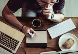 Hey Freelance Writers, This is How You Should Decide Your Rates 