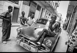 How to Capture Essence through Black & White Photography 