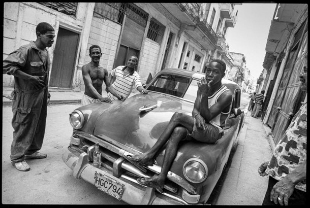 How to Capture Essence through Black & White Photography 