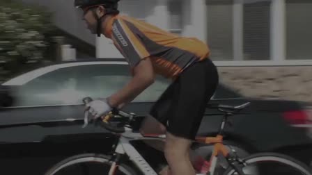 "Bicycle Race" Trailer