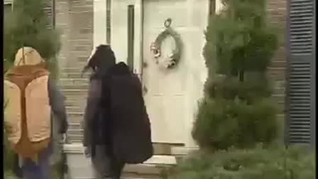 Select Pest Control :30 Spot