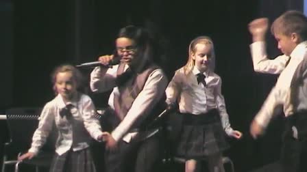 School of Rock theatre rendition for kids