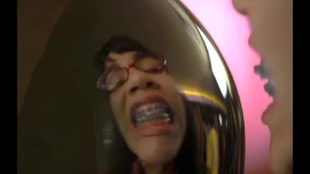 Drews "Ugly Betty"  behind the scenes