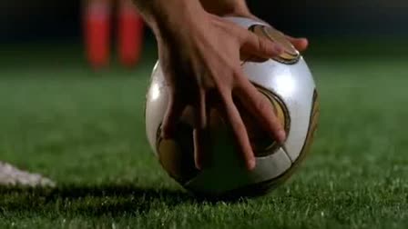 Chernigivske beer commercial - Soccer everywhere