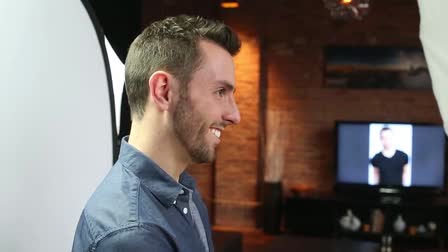 Video headshot - Evan Meyer