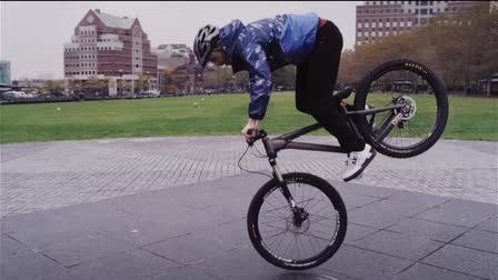 Chris Clark - Get Out and Play