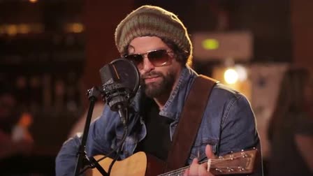 Michael Glabicki of Rusted Root Performs Live at the Funky Buddha