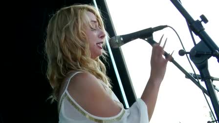 Samantha Fish, Blues Musician " I Put a Spell on You"
