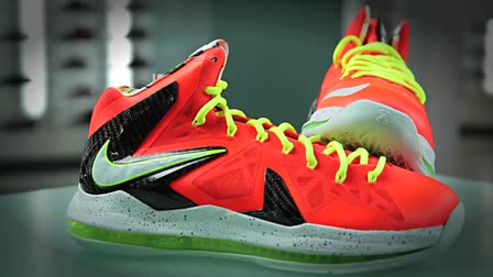 Millenium Shoes TV Spot
