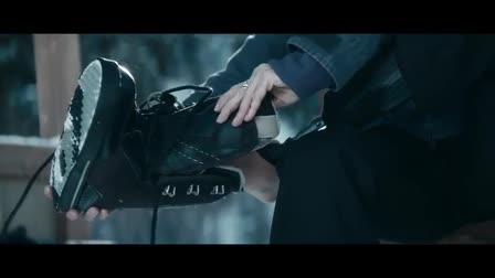 The Hartford commercial featuring Paralympian, Amy Purdy.