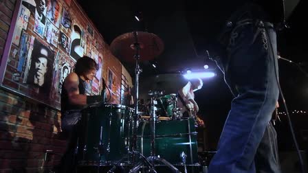 Pat Travers Live at the Bamboo Room
