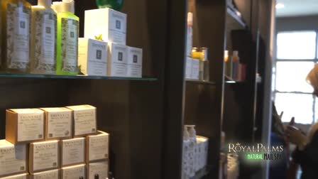 Royal Palms Nail Spa TV Commercial