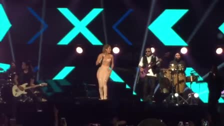 Kabuki Drop Jennifer Lopez Selena 2015 Latin Billboard Awards