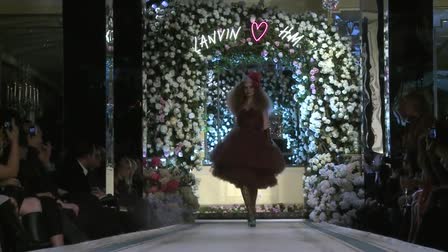 H&M Fashion Shows for Barracuda Film & TV